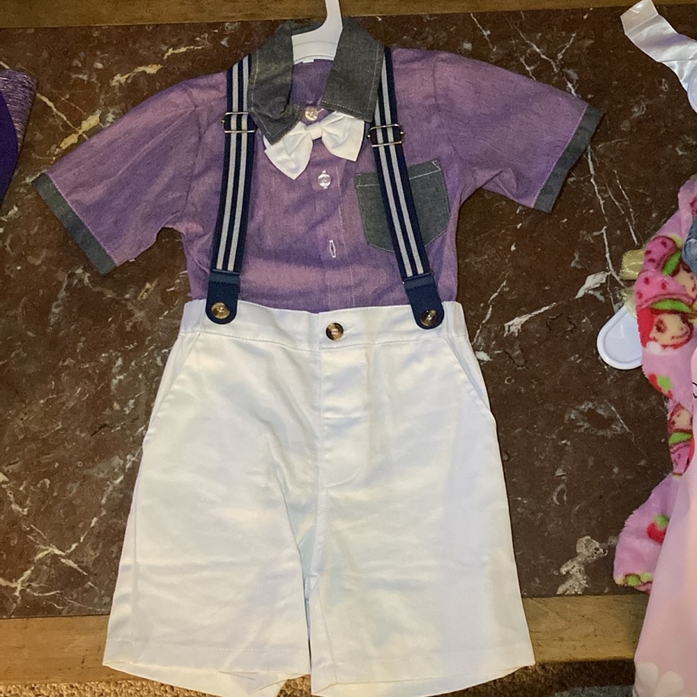 Dressy Outfit - Picture 2 of 7
